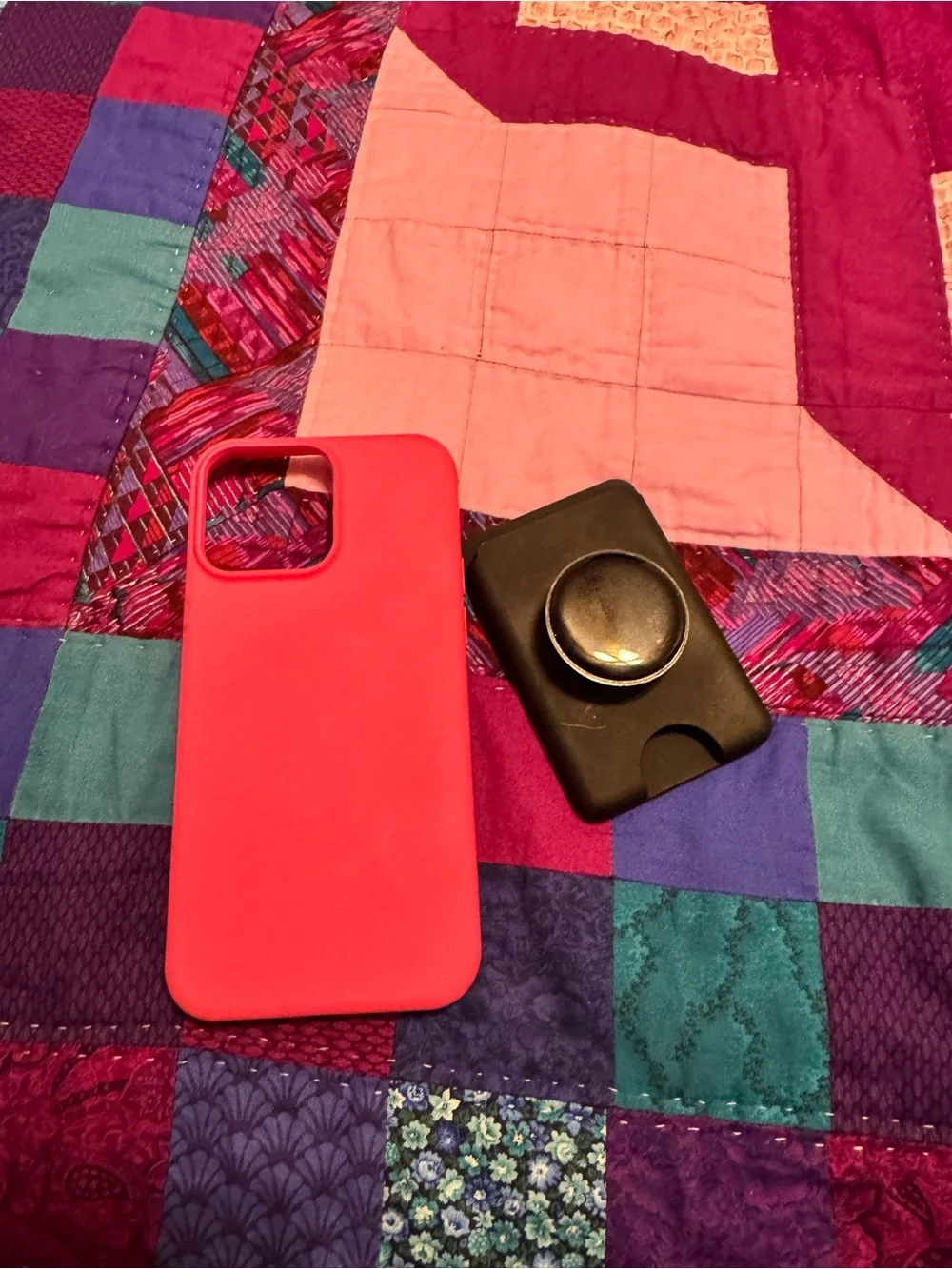 Silicone MagSafe-Compatible Phone Case and Card Wallet - Pink
